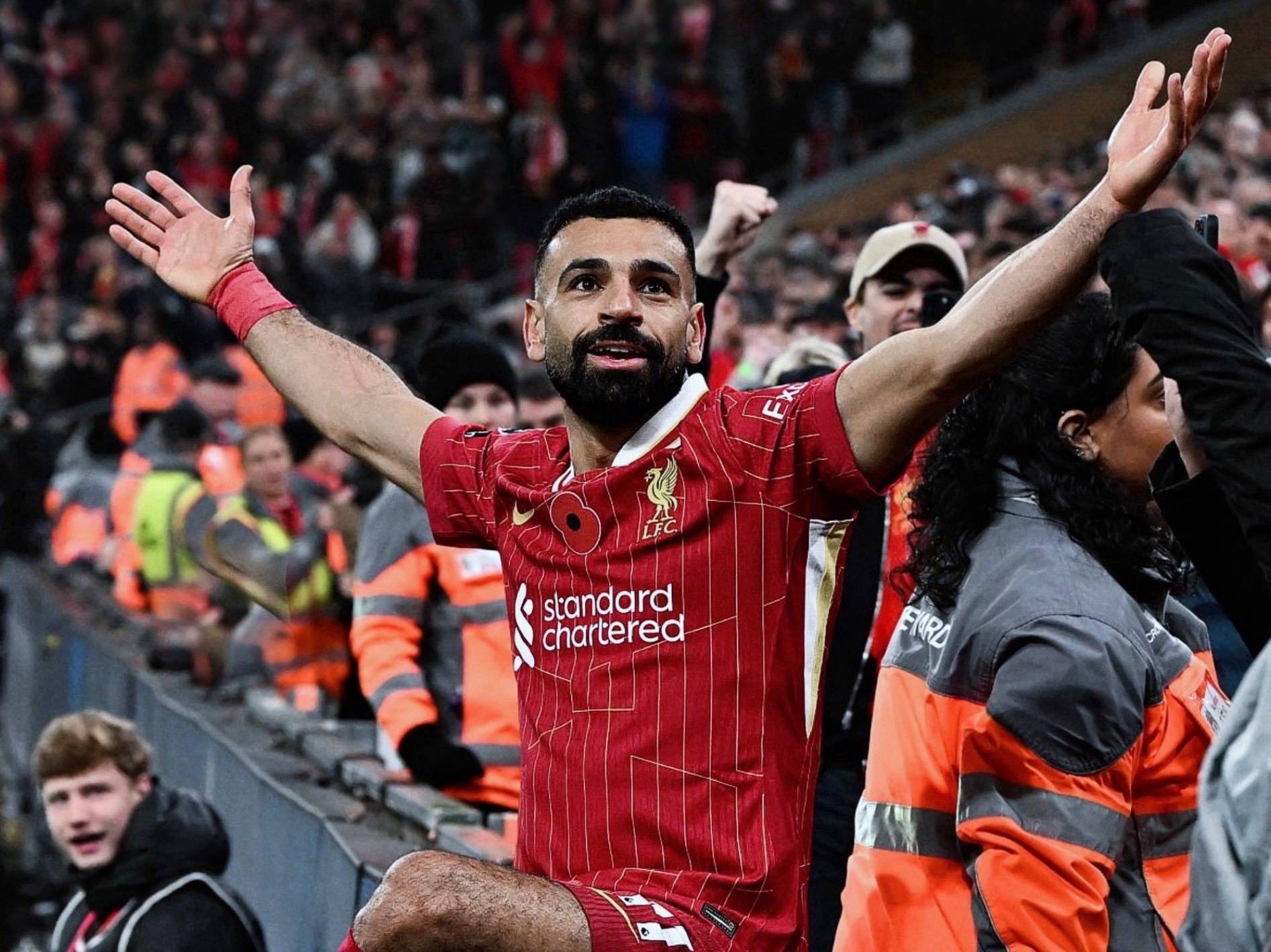 爱游戏APP-皇家马德里观众热烈欢呼!,萨拉赫迎来七赛季出色发挥比赛高潮迭起的简单介绍