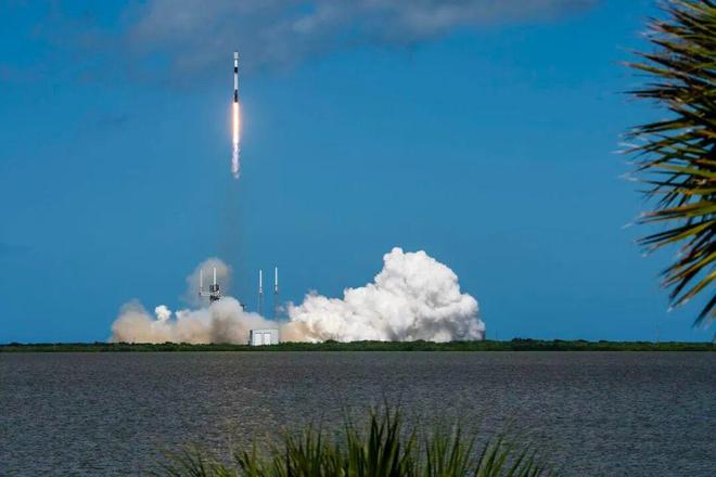 爱游戏中国-里程碑夜休斯敦火箭战术微调，欧超杯清晨刷纪录，引发热议，轮换策略成焦点的简单介绍