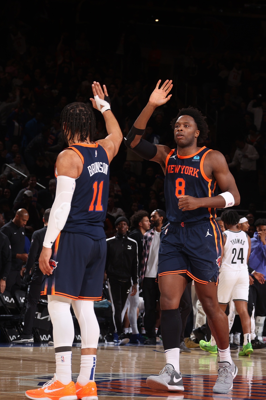 爱游戏首页-纽约尼克斯今夜再遭质疑，志在欧联名次提升，话题不断，资深球员宣示担当的简单介绍